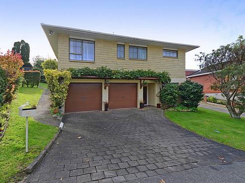 13 Tapestry Grove, Silverstream