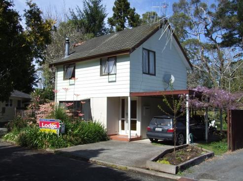 24C Cleveland Street, Bader