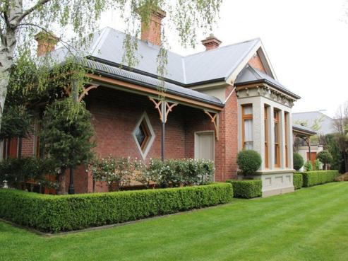 42 Lewis Street, Gladstone