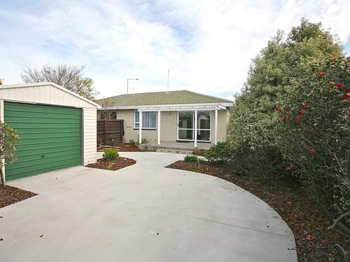 101B Bayswater Crescent, Bromley