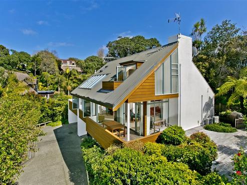 97B Castor Bay Road, Castor Bay