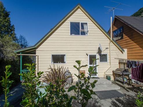 15B Williams Street, Fernhill/Sunshine Bay