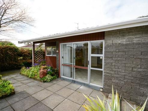 24 Douglas Street, Hawera