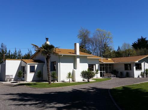 82 White Road, Hope
