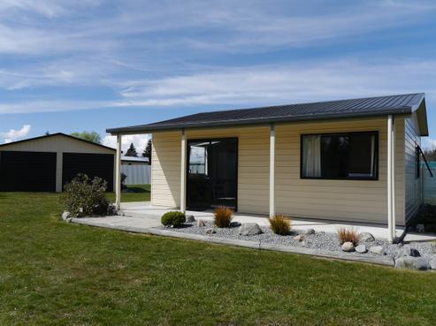 4 Sealy Street, Twizel