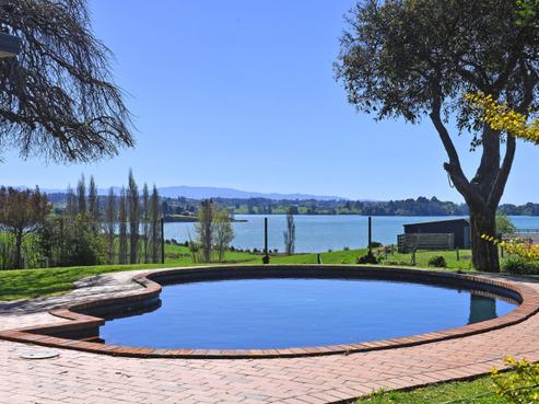 53 Hoddy Road, Redwood Valley