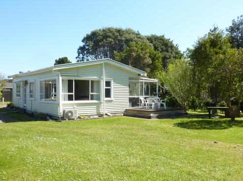 10 Seaview Road, Paihia