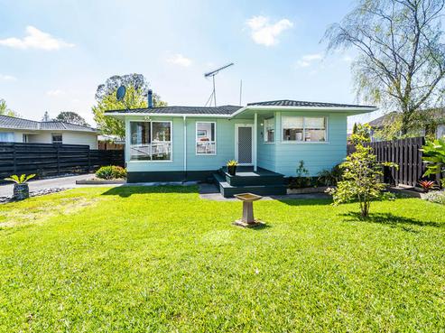 6 Allington Road, Massey