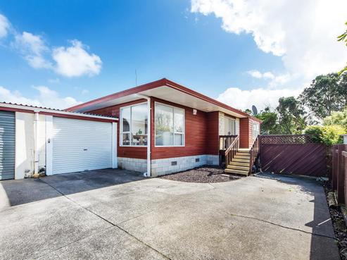 2/127 Pigeon Mountain Road, Half Moon Bay