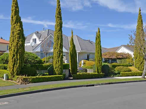 13 Comeskey Grove, Elderslea