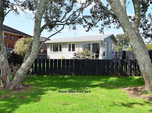 3/17 West Hoe Road, Orewa