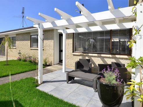 2/54 Florence Avenue, Orewa