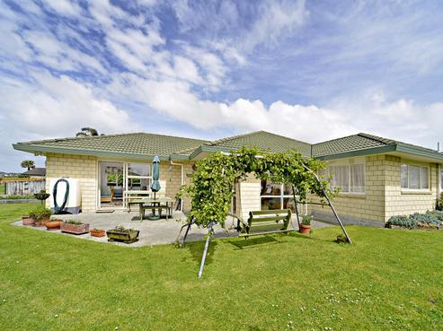 8 Waione Court, Takanini