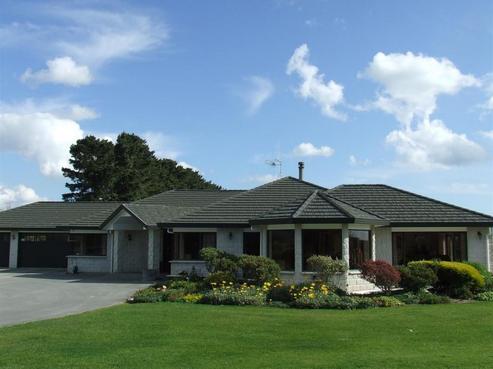 813 Roberts Line, Bunnythorpe