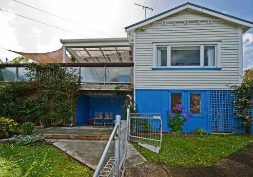 19 Hamilton Road, Surfdale