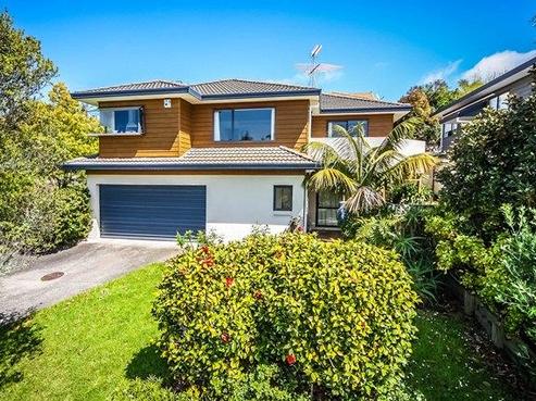 2A Azure Grove, Unsworth Heights