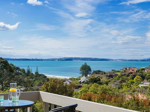993 Beach Road, Torbay