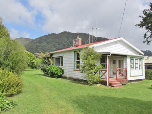 37 Nesbitt Street, Matata