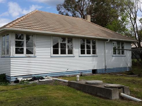 8 School Road, Paeroa