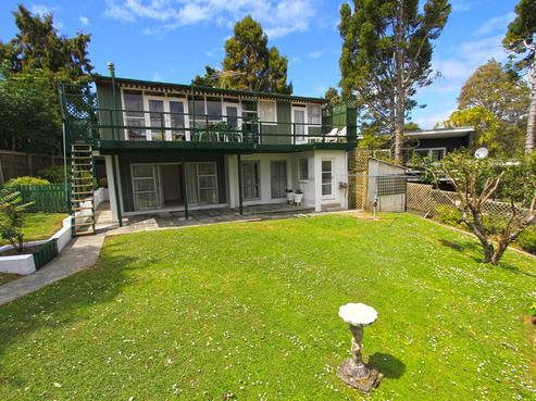 13 Okewa Road, Titirangi