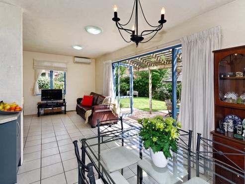 36 Suncrest Drive, West Harbour