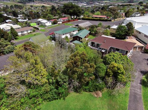 73 Hobsonville Road, West Harbour