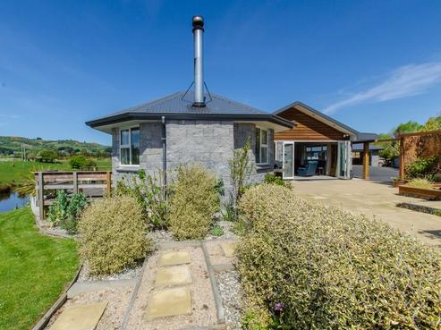 28 Holyport Close, Fairfield