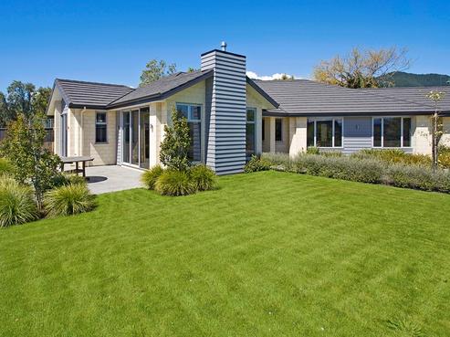 71 Otia Drive, Richmond