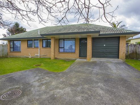 2/19 Wai Iti Place, Clendon Park