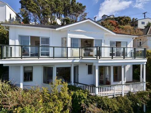 4 Palliser Road, Roseneath