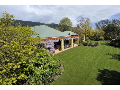 64 Hill Street, Richmond