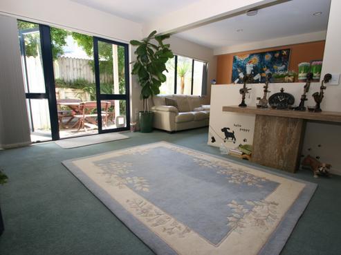 71 Fernhill Way, Oteha