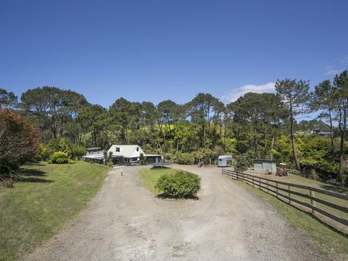 114 Barrett Road, Riverhead