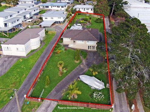 20 Woodall Place, Totara Vale