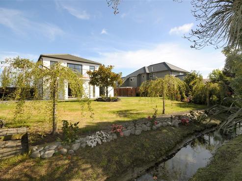 5 Alderney Mews, Casebrook
