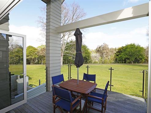 24B Jellicoe Drive, Hamilton East