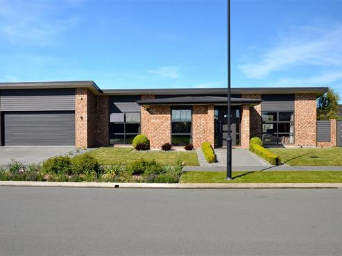 4 Meeking Place, Aidanfield