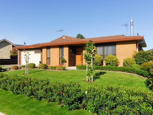 54 Townshend Crescent, Greenmeadows