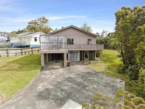 12 Butterworth Drive, Glendene