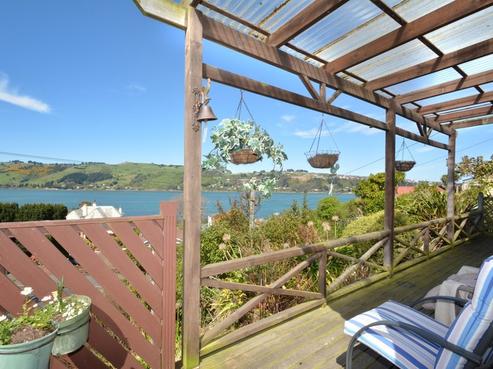 19 Adderley Terrace, Ravensbourne