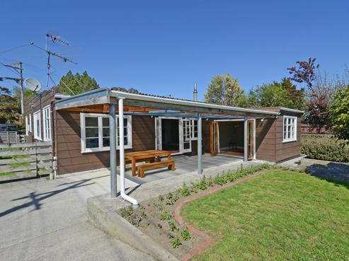 981 Fergusson Drive, Ebdentown