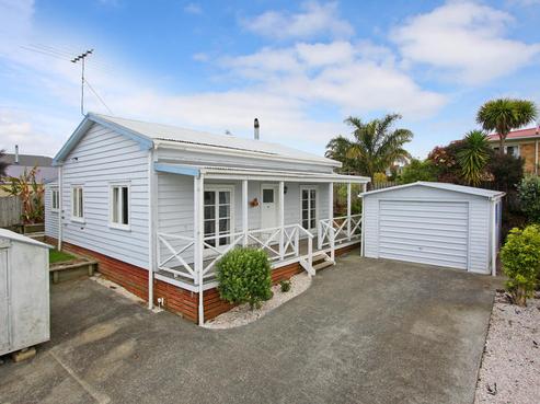 9B Keven Road, Clarks Beach