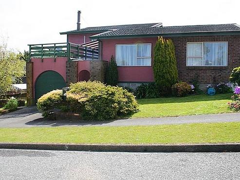 15 Chestnut Grove, Maungaraki