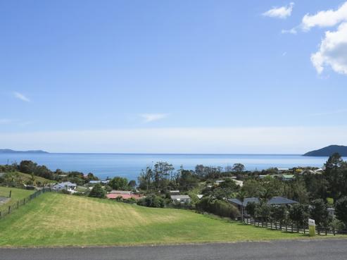 6 Ocean View Road, Cable Bay