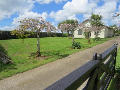 5 Taurangaruru Road, Waiuku