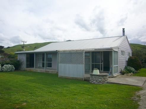 31 Seaview Road, Pongaroa