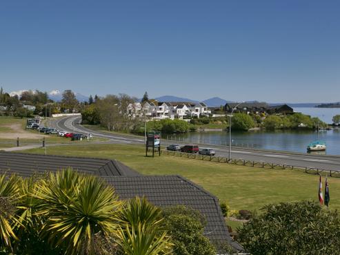 2/5 Shepherd Road, Waipahihi