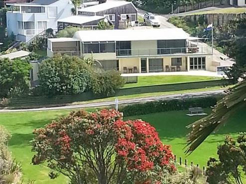 43 Tapeka Road, Russell
