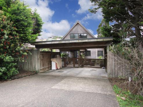 4 Brookvale Park, Stanmore Bay