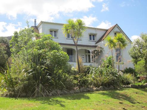 7 Newton Road, Maungatapere